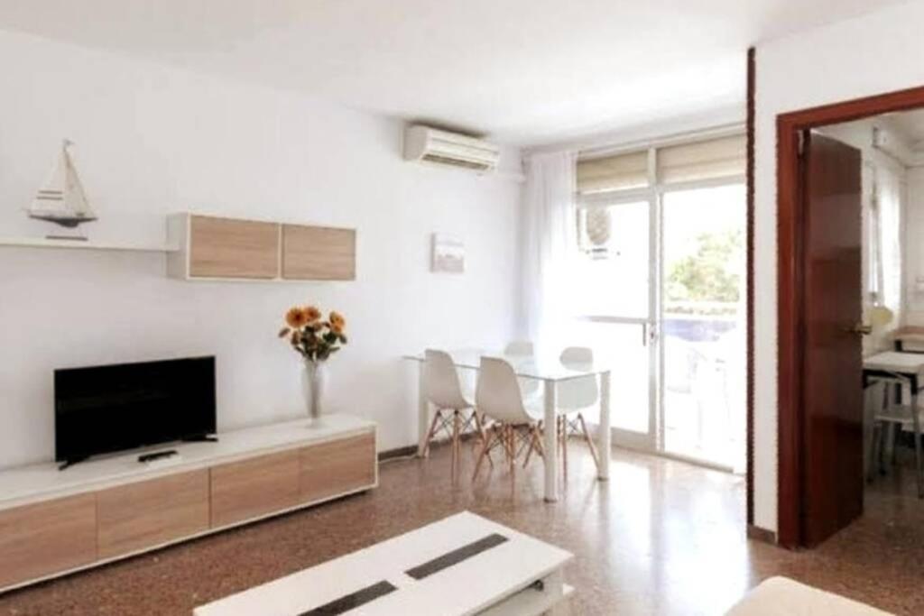 Palm Mediterrani 살루 외부 사진